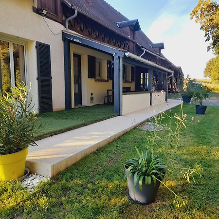 Gite Les Vignes Du Chateau - 4 Personnes Gehee エクステリア 写真